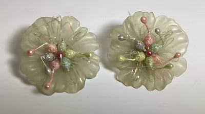 Awesome Retro Early Plastic Large Size Flower Design Clip-on Earrings Pastel  • $7.66