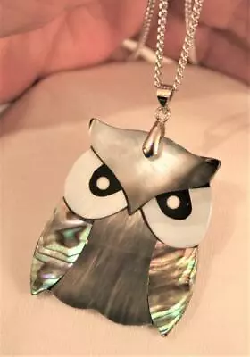 Handsome Layered Abalone Wise Hoot Owl Figural Silvertone Pendant Necklace • $17.24