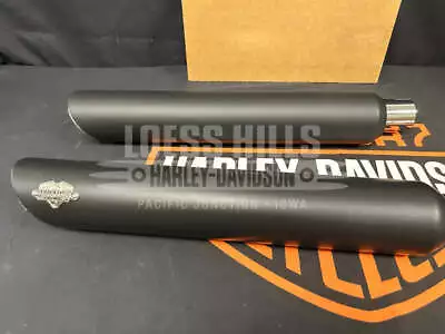 VANCE & HINES 3  Round Twin Slash Slip-On Mufflers 1801-0403 / 46839 • $469