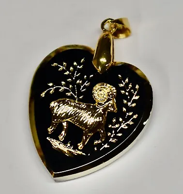 VINTAGE BLACK GLASS ZODIAC ASTROLOGY HEART PENDANT INTAGLIO ARIES 30mm • $7.99