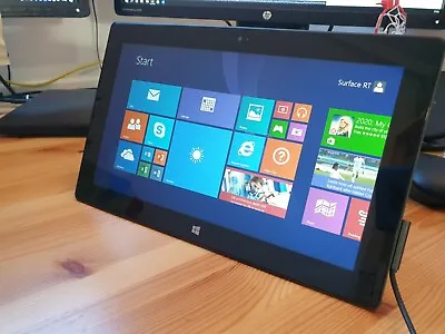 Microsoft Surface RT Tablet + Lifetime Office 32GB Windows RT 8.1 10.6in • £44.99