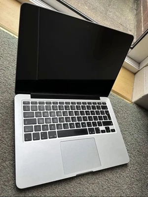 £100 • Buy Apple MacBook Pro 13  Mid 2014 - I7 3.0Ghz, 16GB RAM, NO SSD (SPARES/REPAIRS)