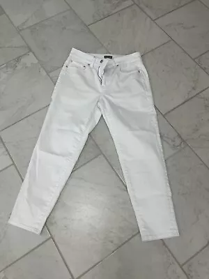 Talbots High Waisted Everyday Relaxed Ankle White Denim Jeans Petite Size 6 • $16