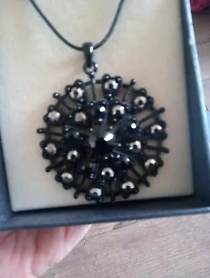BNWT/Gift Box Daisy And Eve Large Black Sequinned/Beaded Necklace/Pendant/Black • £9.99