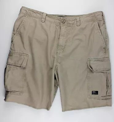 Nike SB Shorts Mens Size 34 Beige  Zip Fly Pockets Cargo Outdoors Walking • $29.95