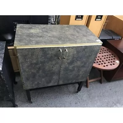 £29.99 • Buy Vintage Retro Record Cabinet 27 W X 14 Deep X 31  Tall Hand Painted, Funky