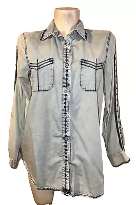 CABI Top Women's Sz M Blue Denim Embroidered Button Chambray Bardot Shirt #5058 • $28.99