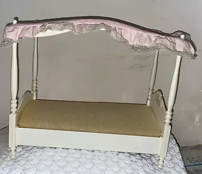 Vintage Mattel 1982 Barbie Dream House Canopy Bed 5641-2119 As Shown • $17.60