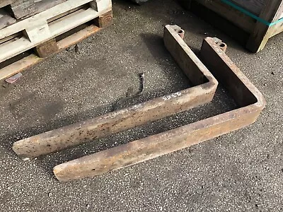 £450 • Buy PAIR OF HEAVY DUTY PALLET FORKS / TINES PIN DIA 39mm 