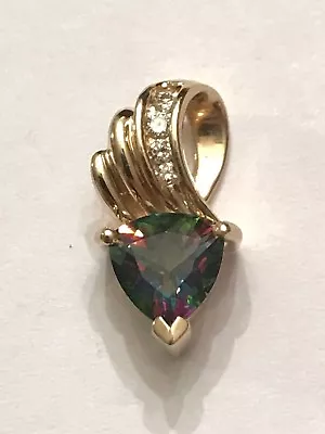 14k Yellow Gold 7mm Trillion Mystic Topaz .05 Ct Diamond Pendant 1.9 Grams • $133