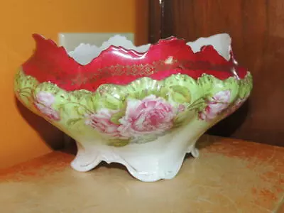 Antique 8 X6.5  Bowl MZ Austria Habsburg China Porcelain Roses Gold Trim • $17.99