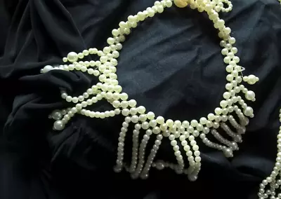 70s NECKLACE SUMMER COSTUME JEWELLERY PEARL • £8