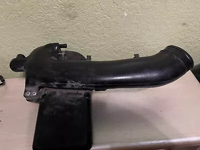 90-93 Mazda Miata MX5 MX-5 OEM 1.6 1.6L Air Intake Crossover Tube Resonator Box • $44.99