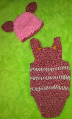 Hand Knitted Piglet Pig 2 Piece Set Newborn Baby Crochet Photo Photography Prop • $9.99