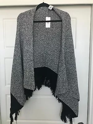 CAbi Womens Pepper Cape Gray Shawl Wrap/Black Fringe/One Size/#3361/New With Tag • $37