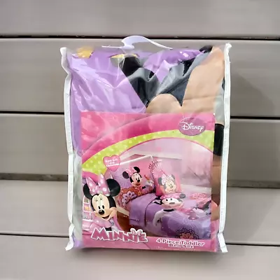 Disney Minnie Mouse 4 Piece Toddler Bed Set • $40