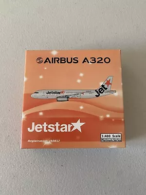 1:400 Phoenix Models Jetstar A320-200 - JA02JJ - (PH4JJP811) • $50