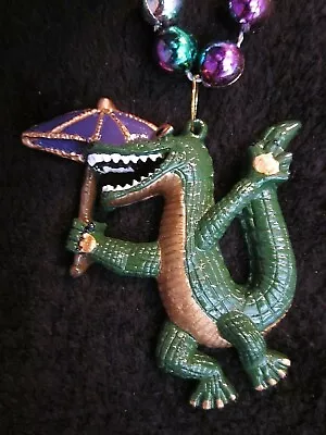  Umbrella Toting  Mardi Gras Gator  Mardi Gras Fancy Necklace Alligator (b628) • $6.95