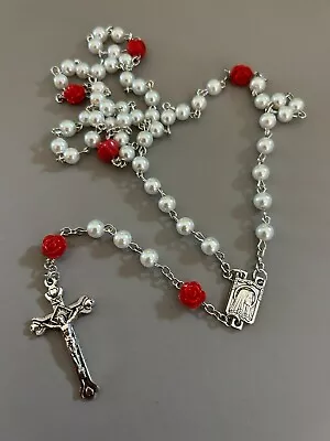 White Glass And Red Resin Rose Rosary Necklace On Silvertone Chain Lourdes • £50