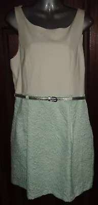 $8 • Buy Forever New Green White Embossed Polyester Cotton Sleeveless Dress Size 14