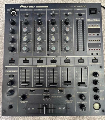 £300 • Buy Pioneer DJM 600 Black 4 Channel Professional DJ Mixer