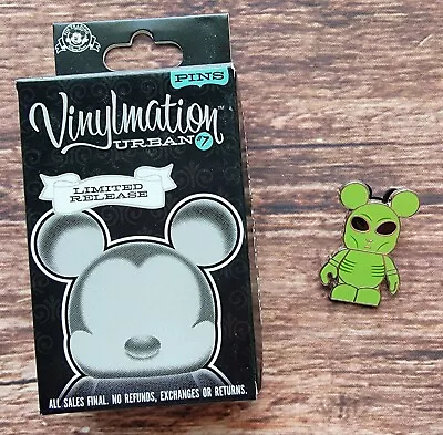 2011 Disney World Vinylmation Urban #7 GREEN ALIEN Mystery Pack Pin Mickey • $26