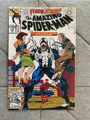 AMAZING SPIDER-MAN #374 (1992) Marvel Comics Featuring Venom Attacks • $6.99