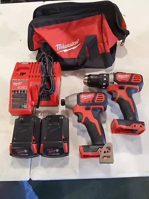 Pre-Owned Milwaukee 2691-22 Compact Drill And Impact Driver Combo Kit 18-Volt C • $129.99