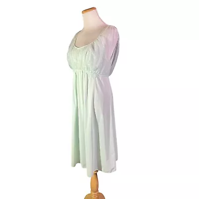 Vintage 1950s Vanity Fair Size 38 Mint Green Nightgown Sash Tie Layered Lace • $28.79