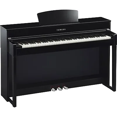 Yamaha CLP-535 Digital Piano Graded Hammer 3X  Polished Ebony In Good Condition • $2800