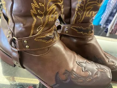 Men's Cowtown Western Cowboy Designer Leather Overlay Harness Boots Sz 10 D • $24.50