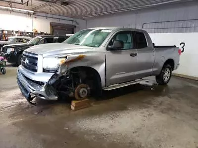 Used Front Left Seat Belt Fits: 2012 Toyota Tundra 40/20/40 Seat Crew Cab 4 Dr D • $125