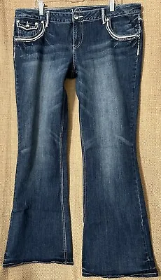 Vanity Premium Jeans 33 Bootcut Stretch Denim Mid Rise Flap Pockets 40 W X 34 L • $20.99