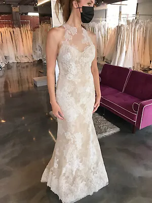 Monique Lhuillier Lace Halter Neck/Open Back Wedding Dress - Never Worn/Mint  • $239