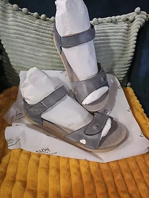 Taos Footwear Luvie Leather Strappy Sandals Gray Size EU 41/US 10-10.5 • $31.50