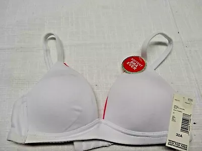 Maidenform Girls Comfort Soft Cup Bra White  NWT 32A • $11.96