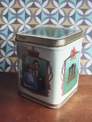 Vintage 1981 Tea Caddy Tin Marriage Of Prince Charles & Lady Diana Spencer • £3.99