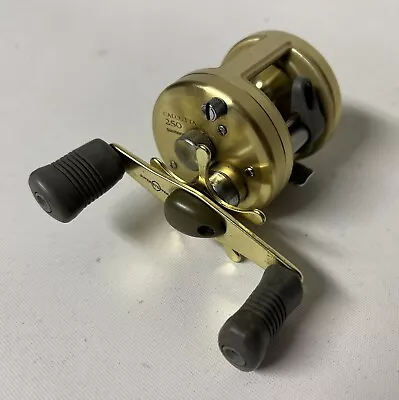 Vintage Shimano Calcutta 250 Baitcasting Fishing Reel - Works Great • $99.99