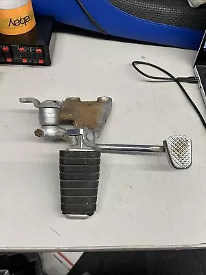2003 Yamaha Vmax 1200 VMX1200 RIGHT FRONT FOOT REST PEG STEP • $35