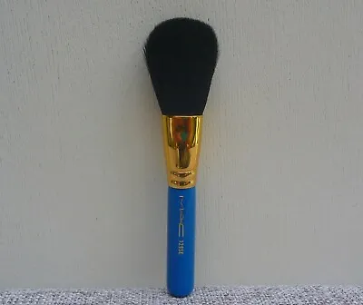 £14.92 • Buy MAC 129SE Blue Powder / Blush Brush, Travel Size, Brand New! 