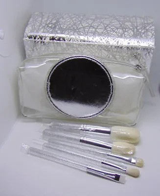 M.A.C Brush Kit Face Powder Cheek And Eye Makeup 5 Brushes + Pouch • $45.90