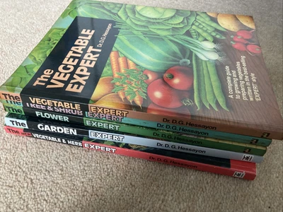 £0.99 • Buy The Vegetable Expert And Other Books Bundle