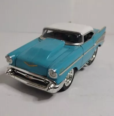 Fun Line 2005 Muscle Machines Turquoise 1957 Chevy Die Cast 1:24 • $29.99