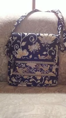 Vera Bradley Discontinued Pattern Pre-owned Purse • $10