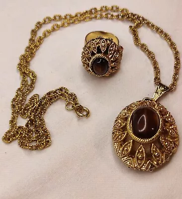 Vanda Vintage Solid Perfume Locket/Pendant Necklace And Ring 1960s Signed  • $24.86