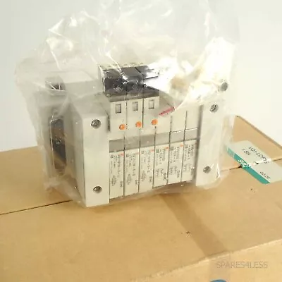 SMC Solenoid Valve Island VQ1-LOF15 Original Packaging • $854.77