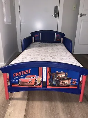 Lightning Mcqueen Toddler Bed • $115