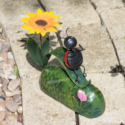 £12.60 • Buy Ladybird On Leaf Slide Small Metal Garden Ornament Art Decoration Sculpture Gift