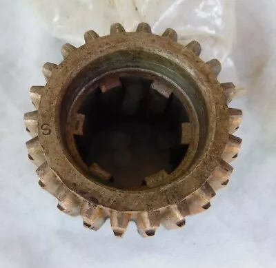 Vintage Nos Triumph Motorcycle Gearbox 57-3890 22t L/s 3rd Gear 65o Pre & Unit • $39.99