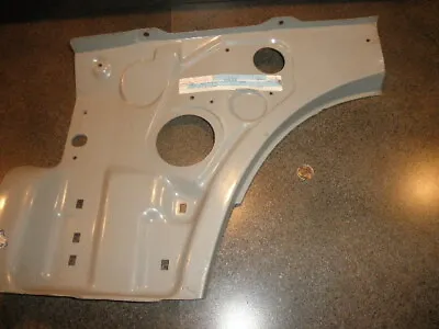 NOS Genuine OE Volvo#3503769-6 Ft.RH Inner Wheel Housing Fender Panel '90-95 940 • $116.97